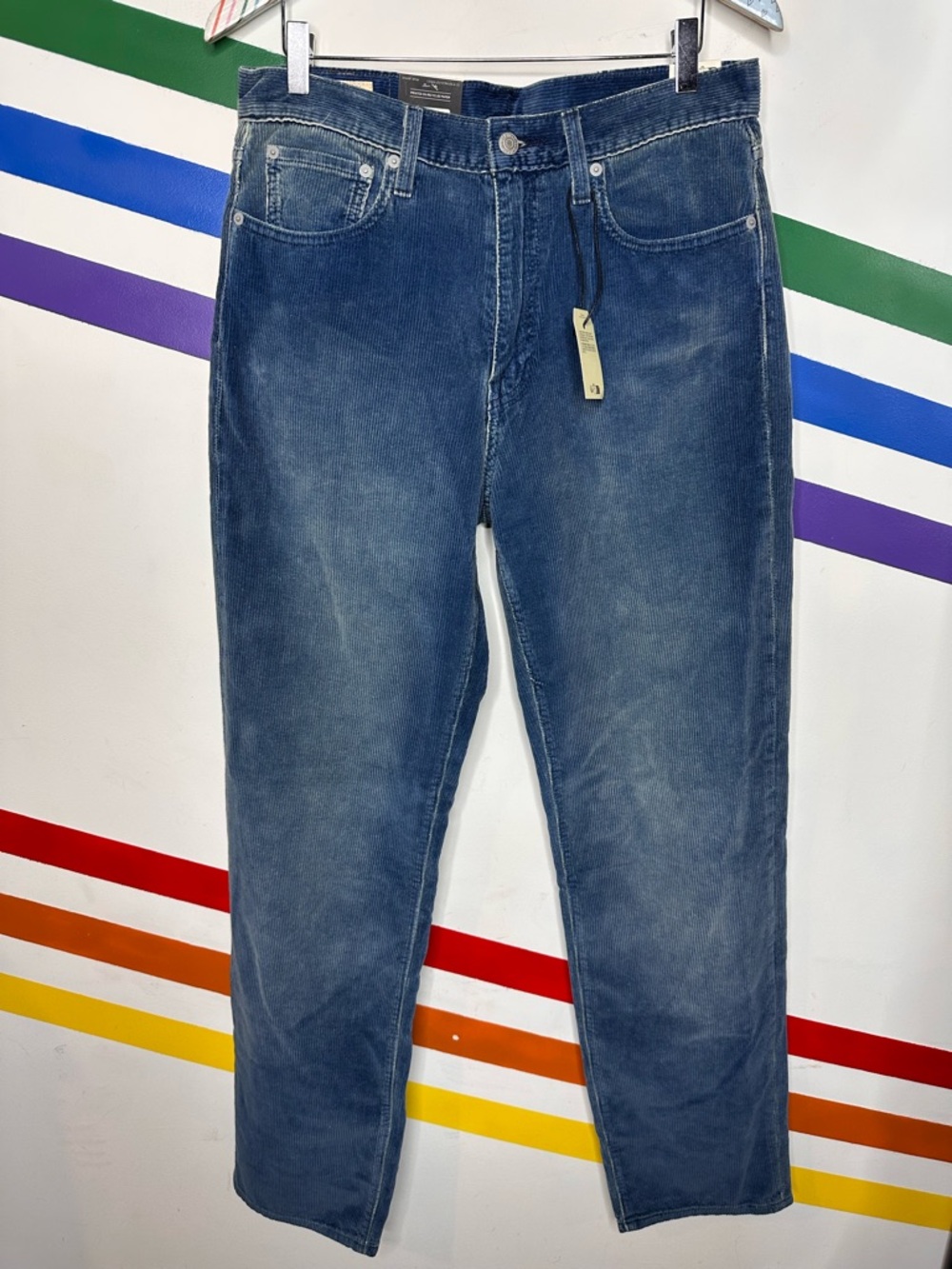 NEW LEVIS 568 loose straight corduroy pants size 31 x 34